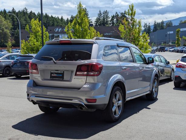 2017 Dodge Journey Crossroad - Sunroof, DVD Player, Navigation image 6