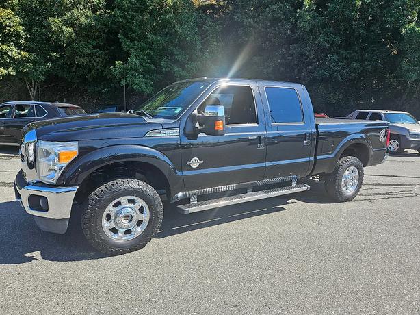 2013 Ford  Super Duty F-350 SRW Pickup King Ranch image 4