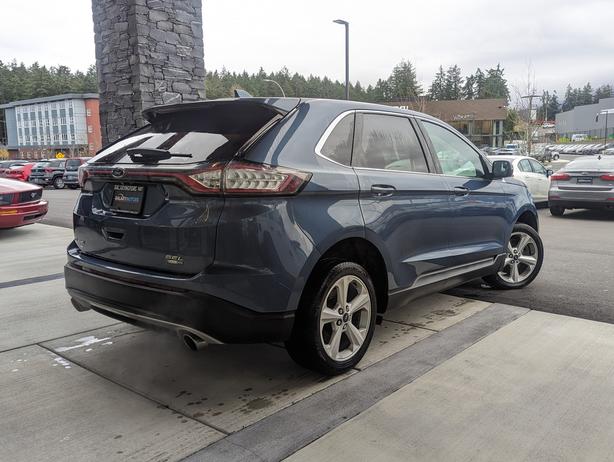 2018 Ford Edge SEL - No Accidents, Sunroof, Heated Seats, AWD image 6