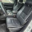 2015 Jeep  Grand Cherokee Limited thumbnail image 8