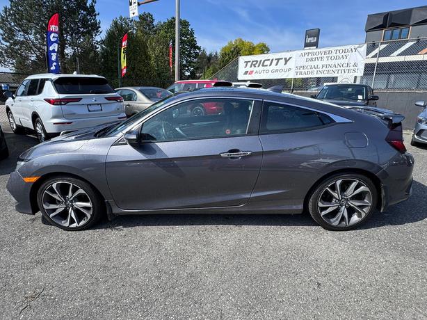 2019 Honda Civic Coupe Touring - No Accidents, Leather, Sunroof image 2