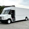 2015 Ford E-450 Econoline Super Duty 20 Foot Step Van with Rear Shelving thumbnail image 5