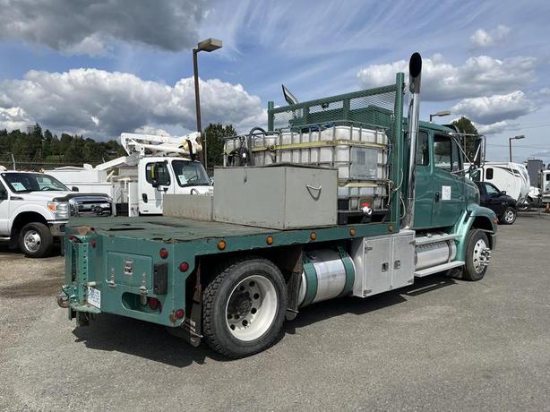 2003 Freightliner FL112 Flat Deck fuel truck  Diesel Air Brakes image 5