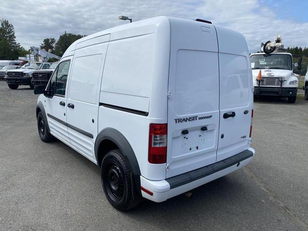 2013 Ford Transit Connect XLT Cargo Van With Rear Shelving image 3