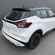 2024 Nissan Kicks SR thumbnail image 3
