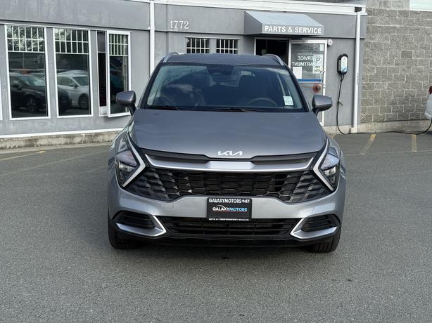 2024 Kia Sportage LX AWD - 17" Alloy Wheels & Remote Keyless Entry image 3