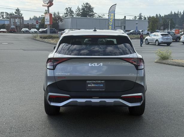 2024 Kia Sportage LX AWD - 17" Alloy Wheels & Remote Keyless Entry image 7