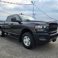 2023 RAM 3500 Tradesman | 6.7L Cummins Turbo | 6'4" Box | Rear Auto-Levelling Ai thumbnail image 2