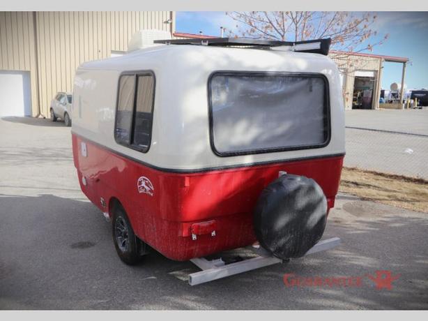 Used 2024 TRILLIUM RECREATIONAL VEHICLE LTD OUTBACK FRONT DINETTE image 2