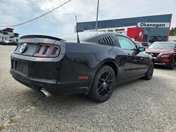 2014 Ford Mustang V6 | Remote Keyless Entry | 50/50 Split Folding Rear Seat | 3. image 3
