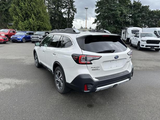 2020 Subaru Outback Premier image 3