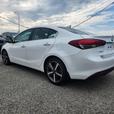 2018 Kia Forte SX | Heated & Ventilated Seats | Leather Seat Trim | Power Sunroo thumbnail image 4