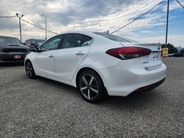 2018 Kia Forte SX | Heated & Ventilated Seats | Leather Seat Trim | Power Sunroo image 4