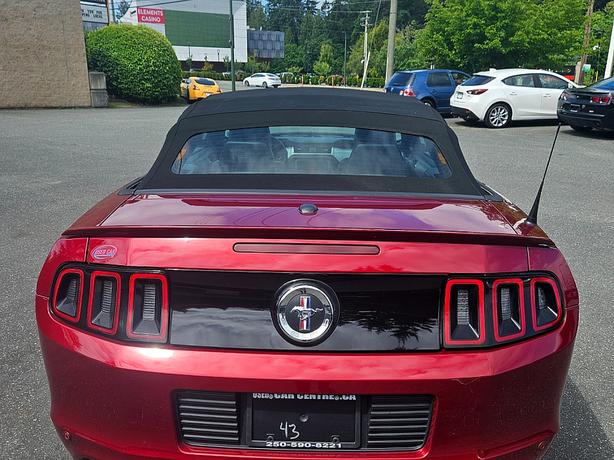 2014 Ford  Mustang V6 Premium image 3