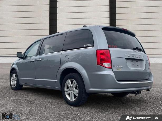 2017 DODGE GRAND CARAVAN image 4