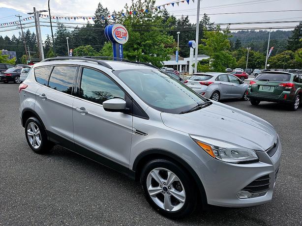 2014 Ford  Escape SE image 1