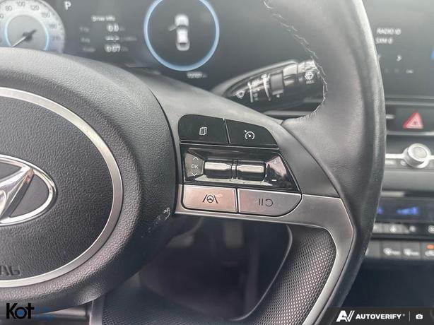 2023 Hyundai Elantra Preferred image 8
