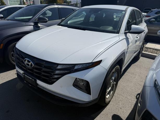 2022 Hyundai Tucson Essential image 2