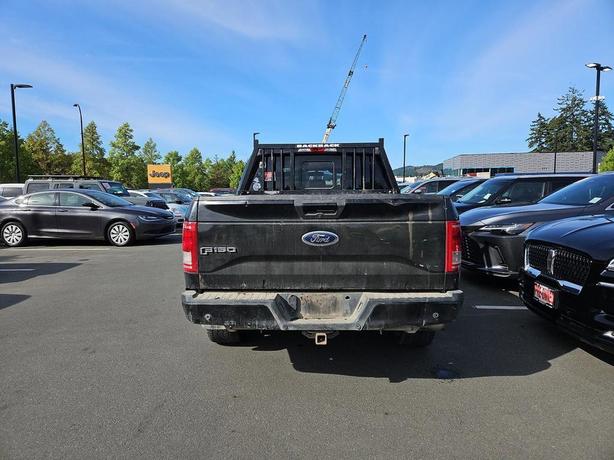 2017 Ford F-150 4WD Standard Crew Cab | Remote Start! | Cruise Control! image 5