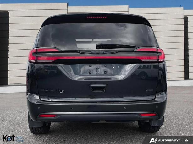 2021 CHRYSLER PACIFICA image 5