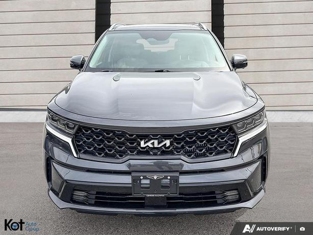 2023 Kia Sorento PHEV SX image 2