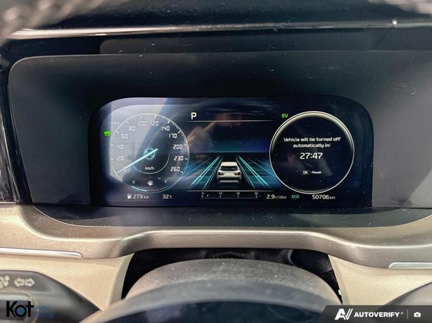 2023 Kia Sorento PHEV SX image 8