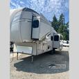 Used 2019 Jayco Eagle 319MLOK thumbnail image 2
