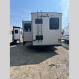 Used 2019 Jayco Eagle 319MLOK thumbnail image 3