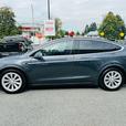 2018 Tesla Model X 75D - No Accidents, Black Interior thumbnail image 8
