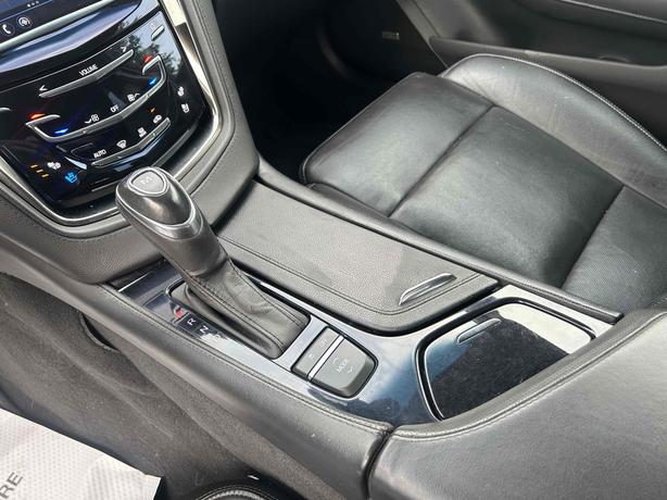 2017 Cadillac CTS image 8
