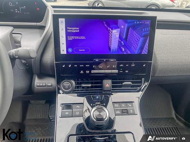 2023 Subaru Solterra Luxury Package FULLY ELECTRIC! NAVIGATION! HEATED SEATS! PO image 7