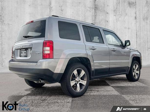 2017 Jeep Patriot High Altitude Edition | Heated Seats | Sunroof | Bluetooth image 5