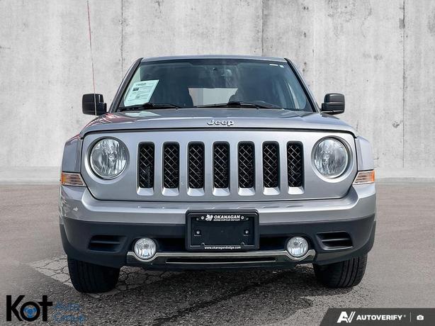 2017 Jeep Patriot High Altitude Edition | Heated Seats | Sunroof | Bluetooth image 8