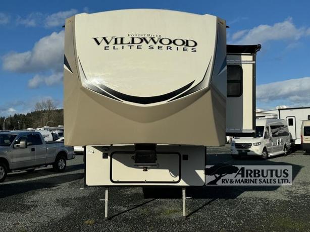 Used 2022 Forest River RV Wildwood Heritage Glen Elite Series 34RL image 2