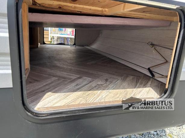 Used 2021 Forest River RV Wildwood X-Lite 243BHXL image 3