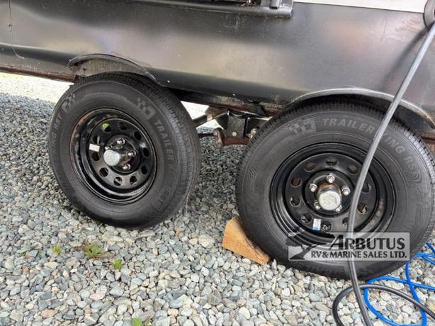 Used 2021 Forest River RV Wildwood X-Lite 243BHXL image 7