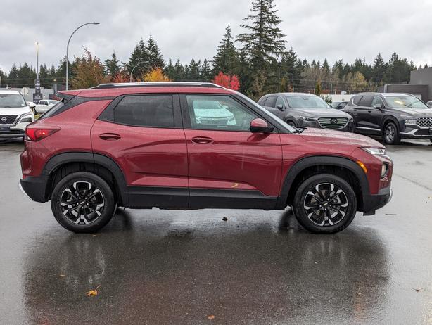 2022 Chevrolet TrailBlazer LT - No Accidents, AWD, Heated Seats image 5