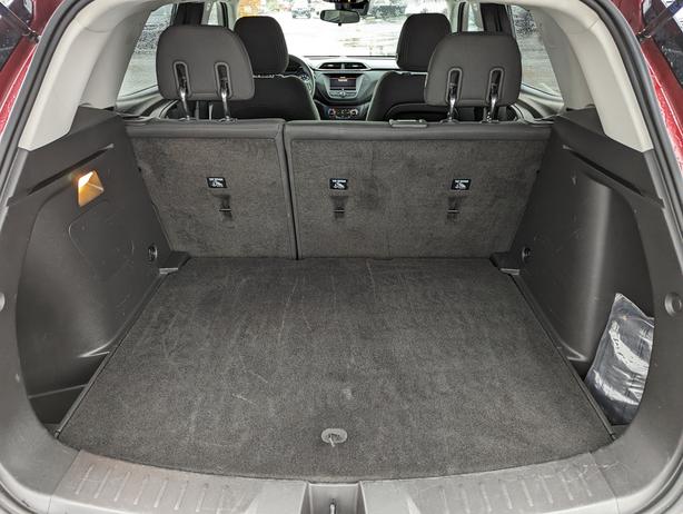 2022 Chevrolet TrailBlazer LT - No Accidents, AWD, Heated Seats image 8