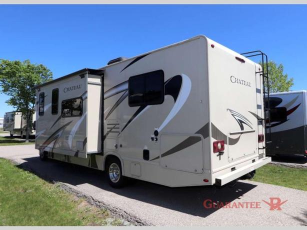 Used 2020 Thor Motor Coach Chateau 28Z image 4