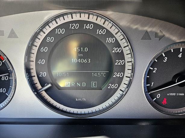 2012 Mercedes-Benz  GLK 350 image 8