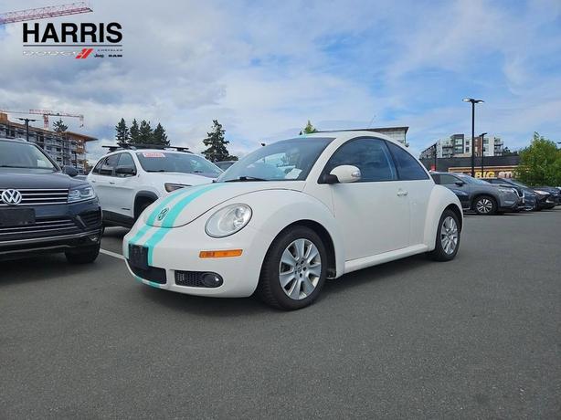 2010 Volkswagen New Beetle Comfortline | Keyless Entry | Cruise Control ! image 1