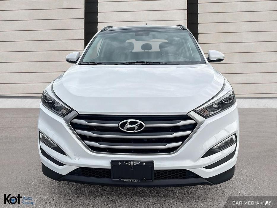 2017 Hyundai Tucson Se Backup Camera display photo