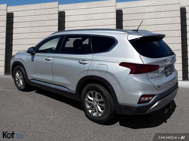 2020 Hyundai Santa Fe Essential Lane Keep image 4