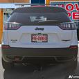 2019 Jeep Cherokee Trailhawk 4x4 | One Owner | No Reported Accidents! thumbnail image 5