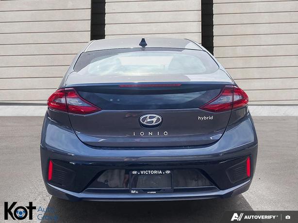 2019 Hyundai IONIQ Hybrid Ultimate SUNROOF! APPLE CARPLAY & ANDROID AUTO! PUSH-B image 5