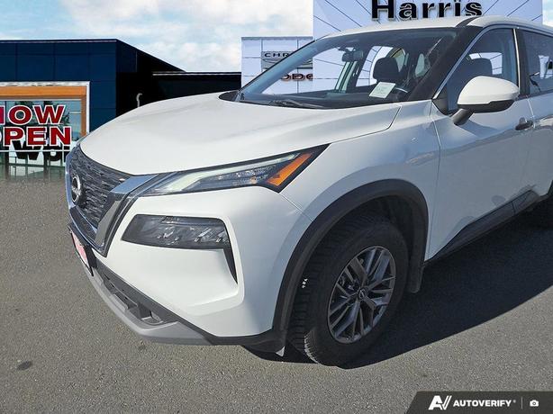 2023 Nissan Rogue AWD S | Blind Spot Monitor | Bluetooth Connectivity! image 8