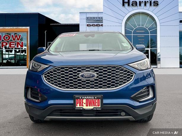 2023 Ford Edge SEL | No Reported Accidents! image 2