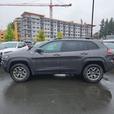 2022 Jeep Cherokee Trailhawk Elite 4x4 | No Reported Accidents | One Owner! thumbnail image 3