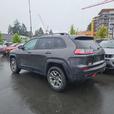 2022 Jeep Cherokee Trailhawk Elite 4x4 | No Reported Accidents | One Owner! thumbnail image 4