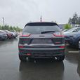 2022 Jeep Cherokee Trailhawk Elite 4x4 | No Reported Accidents | One Owner! thumbnail image 5